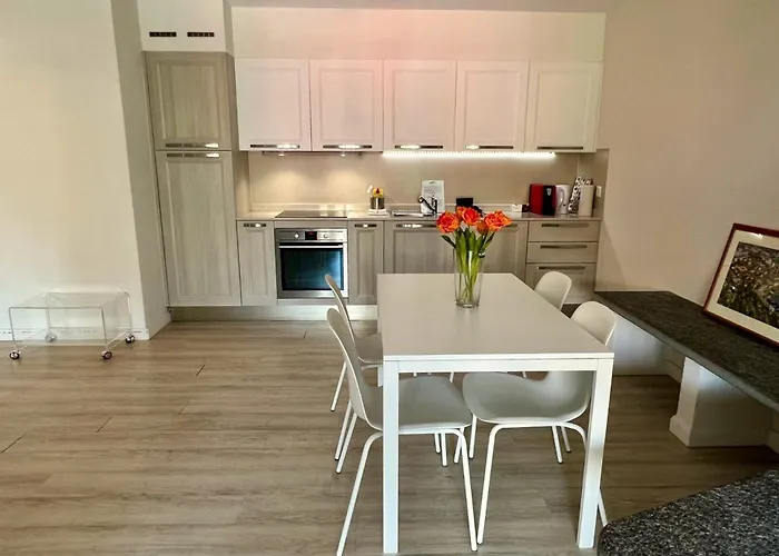 Ascona: Orto Degli Angioli Apartman *