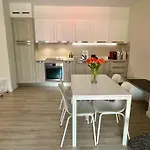 Ascona: Orto Degli Angioli Apartment *